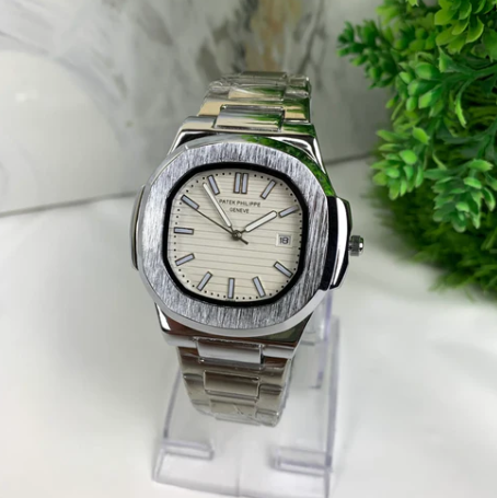 Patek Philippe Nautilus | Silver Chain | White Dial
